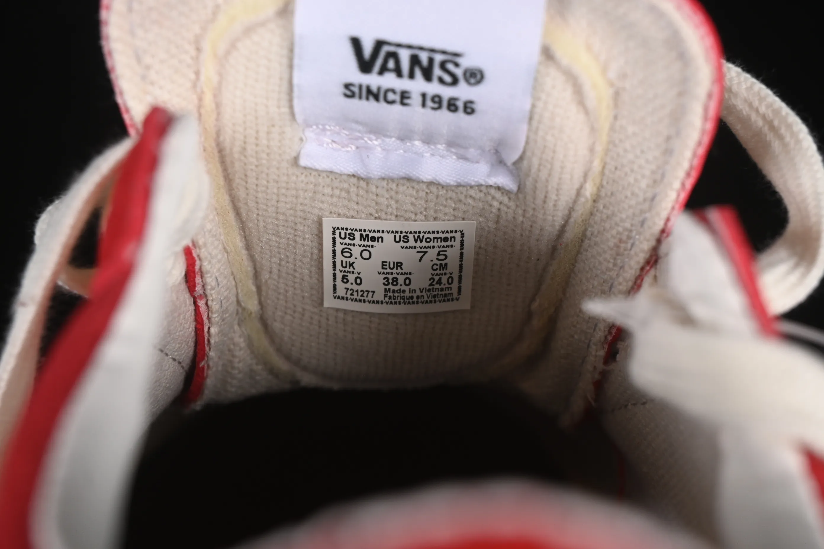 All categories Vans Vans series Vans Low Vans low-top Vans Sk8-Low white and red non-slip casual skateboard shoes VN0A4UWIXGJ